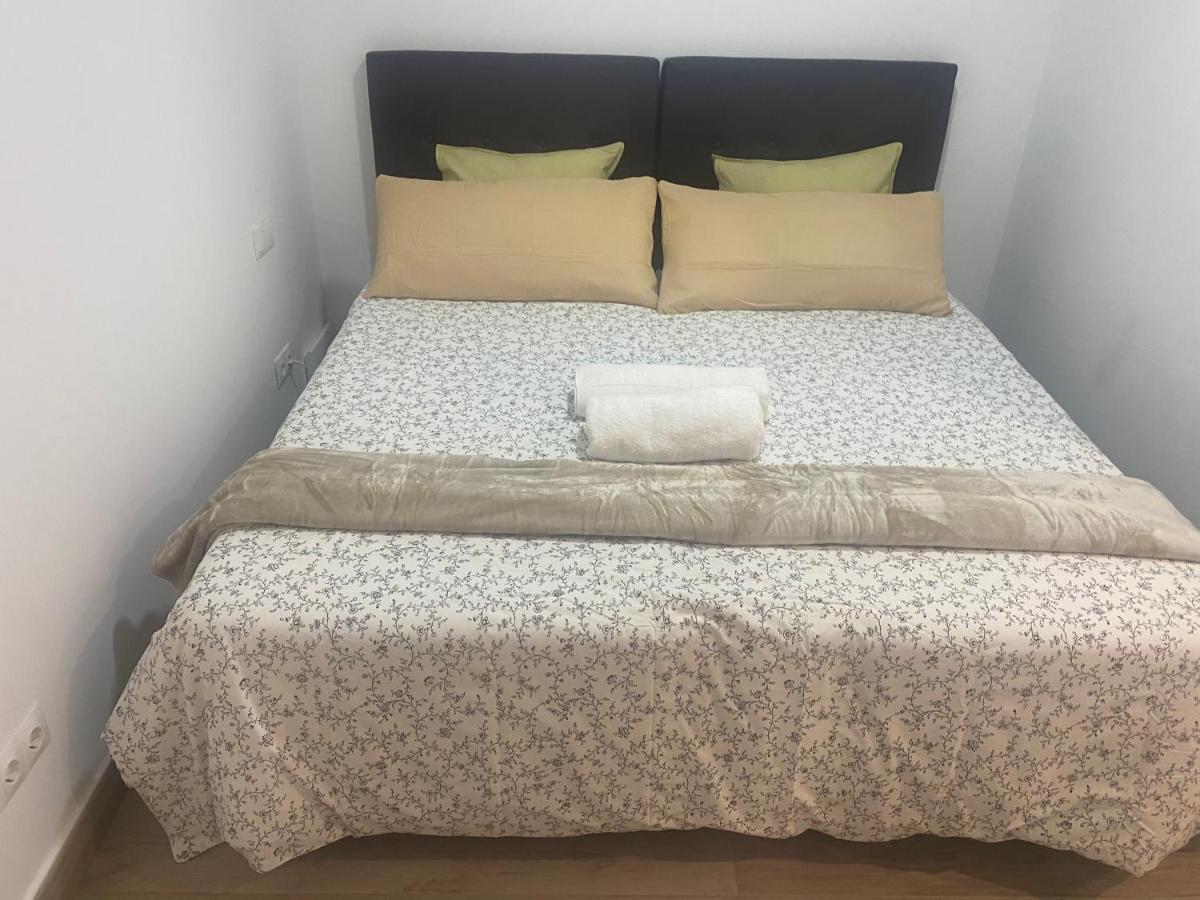 Apartamento Centro Apartment Rubi Bagian luar foto